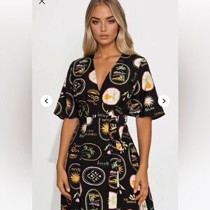 Italian Almafi Coast themed black wrap linen dress. Size XL NWT